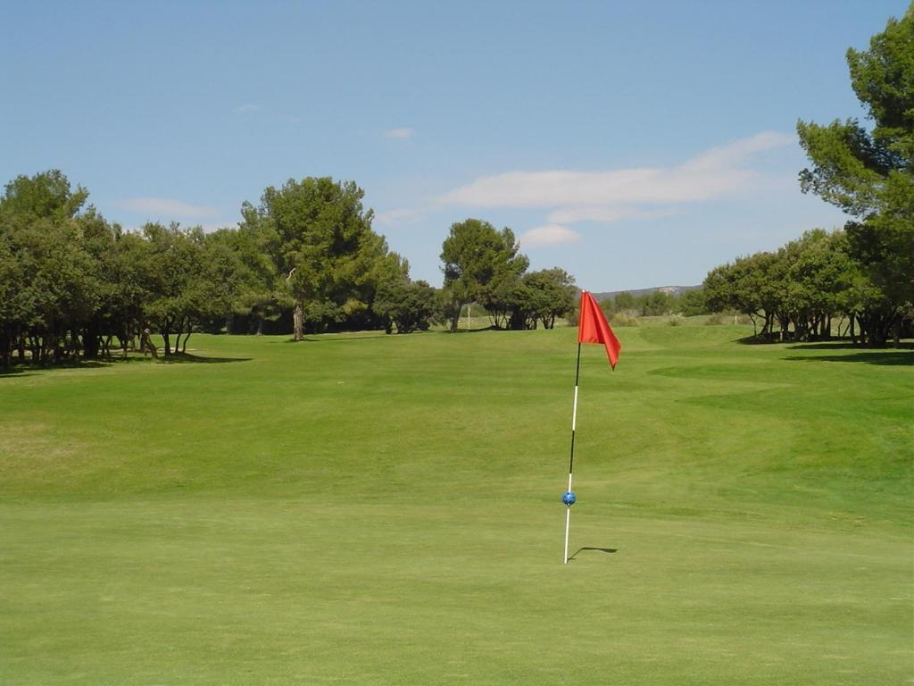 Madame Vacances - Residence Du Golf D'Armagnac Eauze Cameră foto